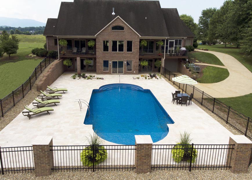 Classic Roman vinyl liner pool shape